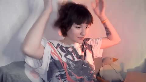 Snapshot of uwujudyosas chatting on 02-10-26, 11:58 Judy online show from 02-10-26, 11:58