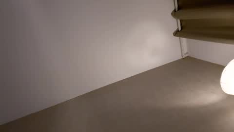 uwvvlvip online show from 04-27-26, 01:25