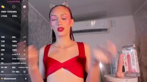        online show from 10-24-25, 01:51