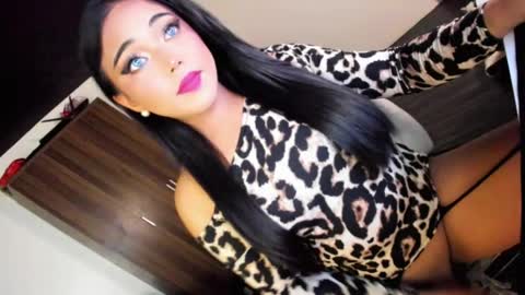 JESS - DONT FORGET TO FOLLOW ME AND GIVE ME THUMBS UP online show from 06-07-26, 04:33