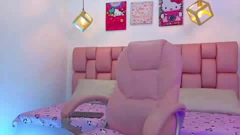 Vagaro online show from 04-10-26, 08:35