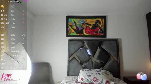 Vahiolet smith online show from 10-22-25, 03:29