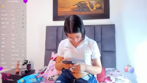 Vahiolet smith online show from 03-05-26, 03:13