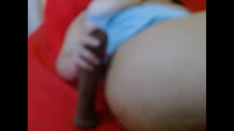 Snapshot of vaholiver chatting on 02-11-25, 03:40 Vah Oliver online show from 02-11-25, 03:40