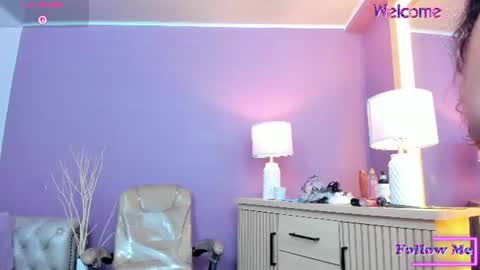 Snapshot of vailoetharris chatting on 07-06-26, 11:51 Vaiolet Harris online show from 07-06-26, 11:51