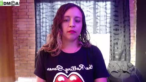 Snapshot of vaiolet_lux chatting on 03-08-26, 09:51 vaiolet online show from 03-08-26, 09:51