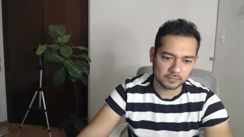Snapshot of vajkito chatting on 03-12-25, 04:08 vajkito online show from 03-12-25, 04:08