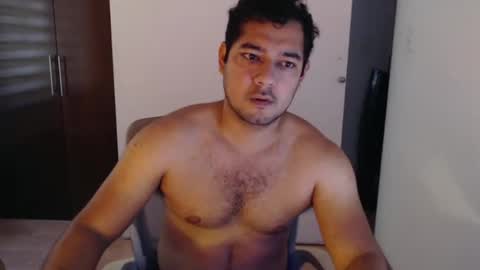 Snapshot of vajkito chatting on 10-05-25, 12:09 vajkito online show from 10-05-25, 12:09