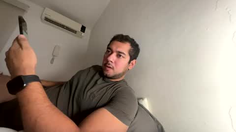 Snapshot of vajkito chatting on 11-12-25, 06:03 vajkito online show from 11-12-25, 06:03