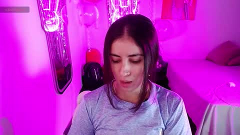 valentina online show from 03-18-26, 04:04