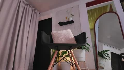 Snapshot of valcamtina chatting on 05-04-26, 04:14 Valentina Tina Val - 30 OFF 0nlyfanz online show from 05-04-26, 04:14