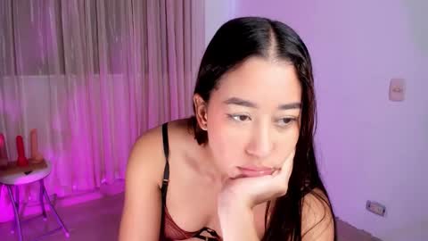 Snapshot of vale_kross chatting on 02-21-26, 05:36 HI IM NEW online show from 02-21-26, 05:36