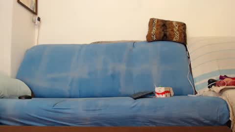 Snapshot of valemer chatting on 09-14-25, 08:52 Cheating Slut online show from 09-14-25, 08:52