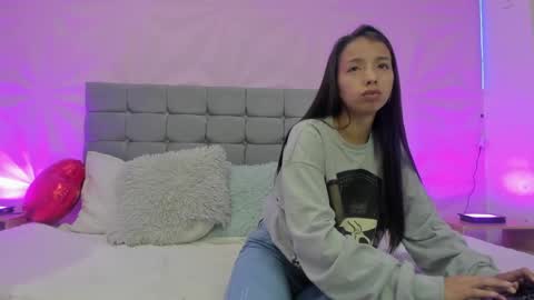 Snapshot of valen_cg chatting on 04-02-26, 12:25 valen_cg online show from 04-02-26, 12:25