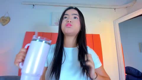 VALENTINA  3 online show from 11-22-25, 12:04