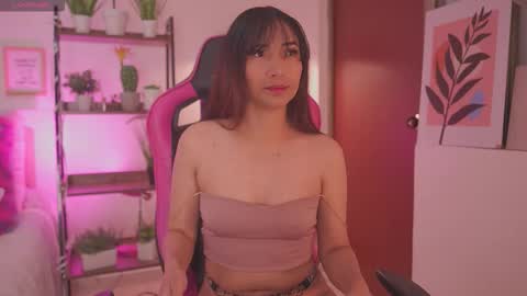 Snapshot of valenn_g chatting on 01-13-26, 12:10 valenn_g online show from 01-13-26, 12:10