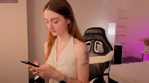 Nora online show from 07-18-26, 11:14