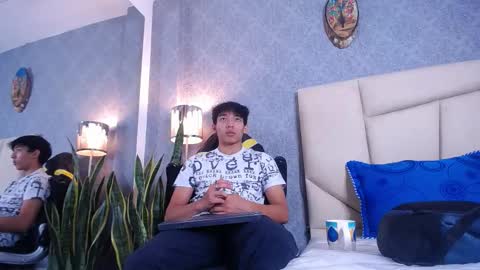 Snapshot of valenorlerot chatting on 10-06-25, 05:27 Valenor online show from 10-06-25, 05:27