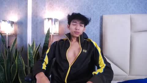Snapshot of valenorlerot chatting on 10-07-25, 12:13 Valenor online show from 10-07-25, 12:13