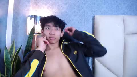 Snapshot of valenorlerot chatting on 10-09-25, 01:42 Valenor online show from 10-09-25, 01:42