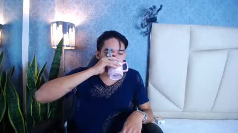 Snapshot of valenorlerot chatting on 10-18-25, 05:10 Valenor online show from 10-18-25, 05:10