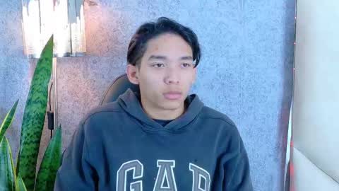 Snapshot of valenorlerot chatting on 10-27-25, 05:00 Valenor online show from 10-27-25, 05:00