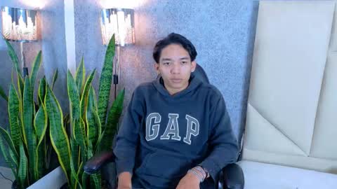 Snapshot of valenorlerot chatting on 10-29-25, 05:31 Valenor online show from 10-29-25, 05:31
