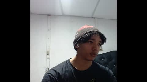 Snapshot of valenorlerot chatting on 07-14-26, 06:51 Valenor online show from 07-14-26, 06:51