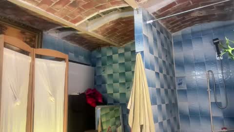 Snapshot of valent1nn chatting on 03-31-26, 12:49 Valentin independent Cam Boy online show from 03-31-26, 12:49