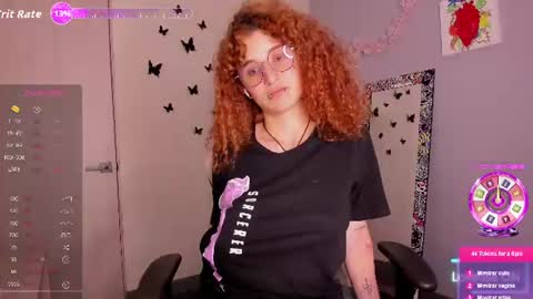 Snapshot of valent_27 chatting on 07-07-26, 07:23 Valentina online show from 07-07-26, 07:23