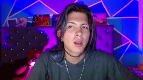 Snapshot of valentainn chatting on 01-08-26, 07:27 valentin online show from 01-08-26, 07:27