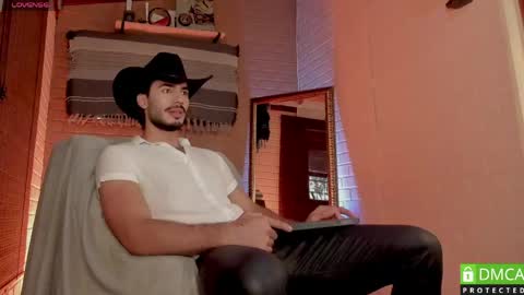 valentin_hoffman online show from 04-07-26, 12:27