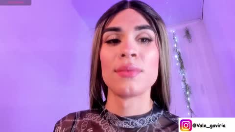 Snapshot of valentina_gaviria_ chatting on 01-06-25, 05:52 VALENTINA GAVIRIA online show from 01-06-25, 05:52