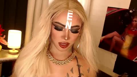 Amanda online show from 01-11-25, 03:23