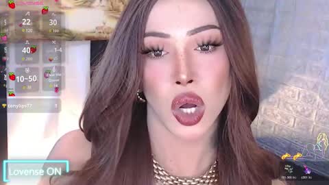 Snapshot of valentina_goddess_tsxxx chatting on 01-09-26, 03:42 Amanda online show from 01-09-26, 03:42