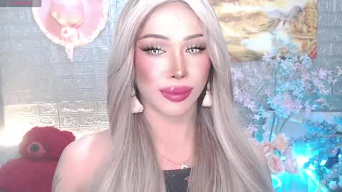 Amanda online show from 04-23-26, 12:29