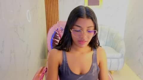 Valentina  online show from 05-25-26, 12:33