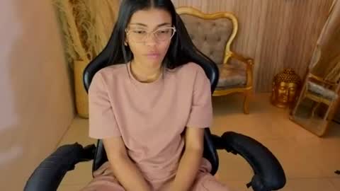 Snapshot of valentina_gomez_s chatting on 07-13-26, 07:49 Valentina online show from 07-13-26, 07:49