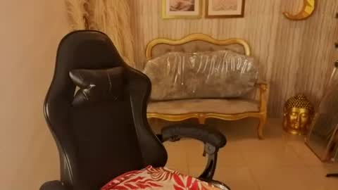 Snapshot of valentina_gomez_s chatting on 07-15-26, 12:43 Valentina online show from 07-15-26, 12:43