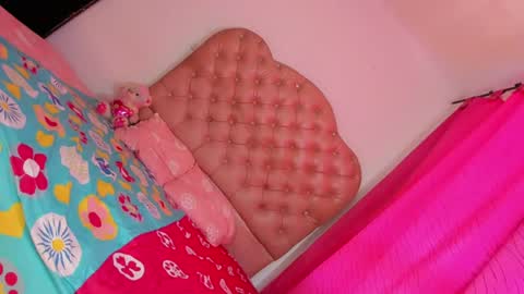 Snapshot of valentina_horny777 chatting on 07-15-26, 07:30 valentina_horny777 online show from 07-15-26, 07:30