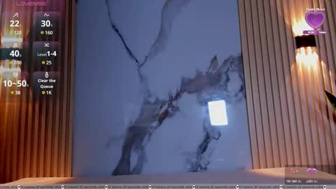 Snapshot of valentina_lux1 chatting on 02-15-25, 11:50 Valentina online show from 02-15-25, 11:50