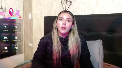 Snapshot of valentina_red18 chatting on 02-18-26, 04:58 Valentina online show from 02-18-26, 04:58