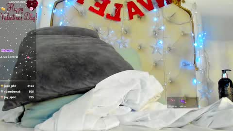 Valentina  online show from 02-15-25, 12:11