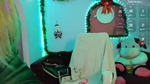 Valentina 3 online show from 12-12-24, 09:37