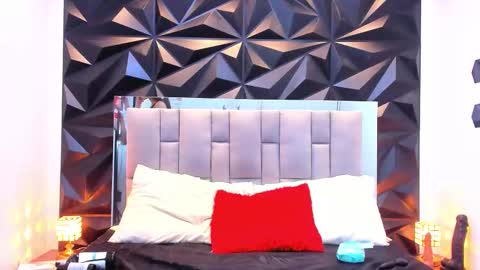 Snapshot of valentinasu chatting on 09-09-25, 02:16 Valentina online show from 09-09-25, 02:16