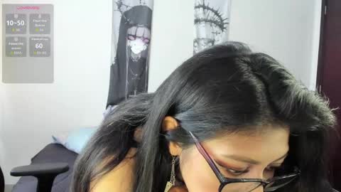 Valentina online show from 05-18-26, 10:15