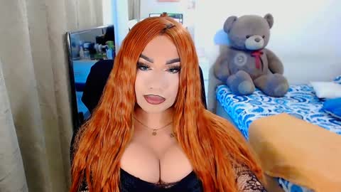 Snapshot of valentinaxqueen chatting on 02-05-25, 01:58 online show from 02-05-25, 01:58
