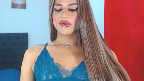 VALENTINA   online show from 02-23-25, 02:51