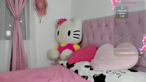 Valentine online show from 05-15-26, 10:50