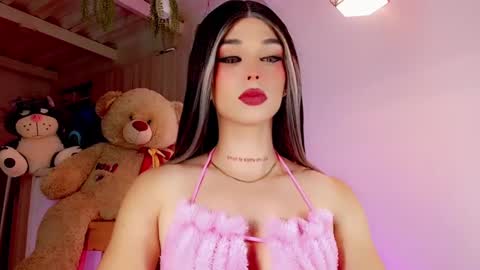 Snapshot of valentinne_marian chatting on 02-12-25, 11:51 Marian online show from 02-12-25, 11:51